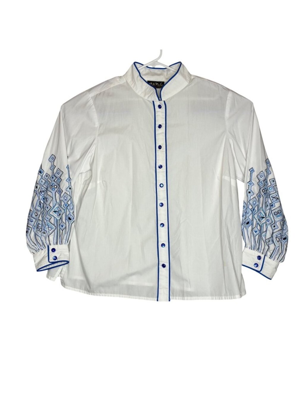 Bob Mackie Wearable Art White Embroidered Button-Up Shirt 1X Long Sleeves Blue T